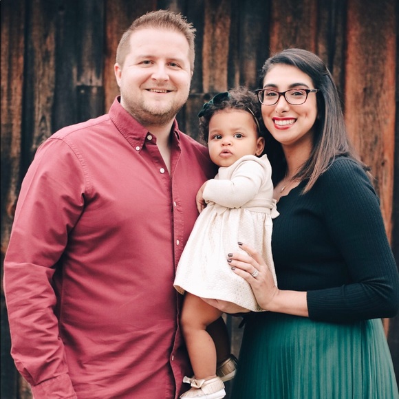 **MEET YOUR POSHER** - Picture 6 of 6